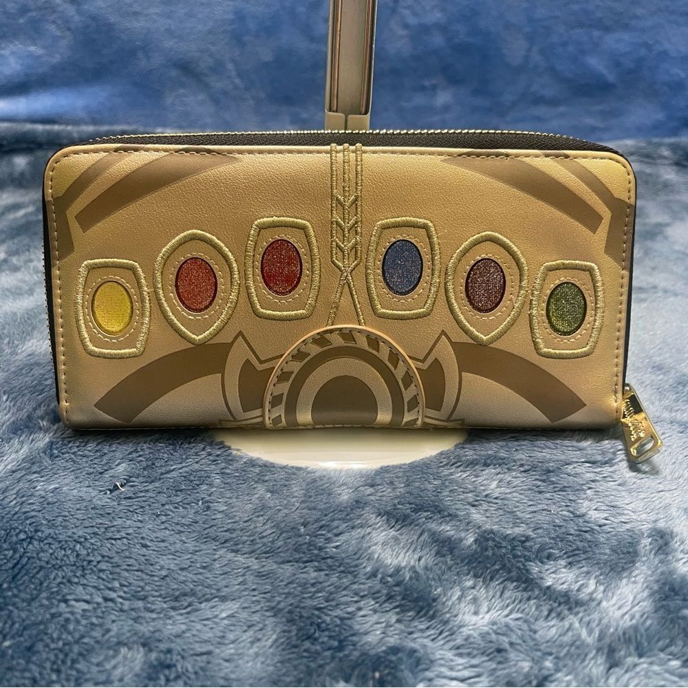 Loungefly x Thanos infinity Barely wallet - Picture 12 of 12